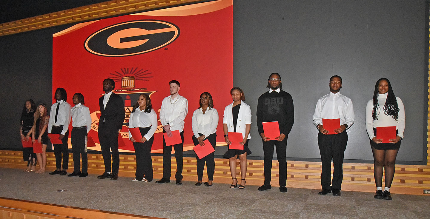 Alpha Lambda Delta induction ceremony - Photo 4