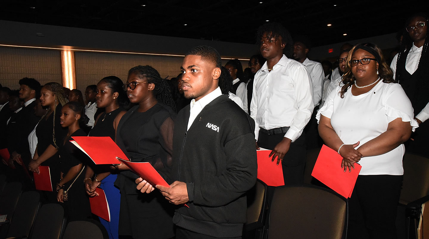 Alpha Lambda Delta induction ceremony - Photo 27
