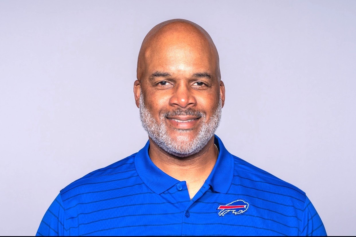 Buffalo Bills Assistant Coach, GSU alum Eric Washington donates $30K ...