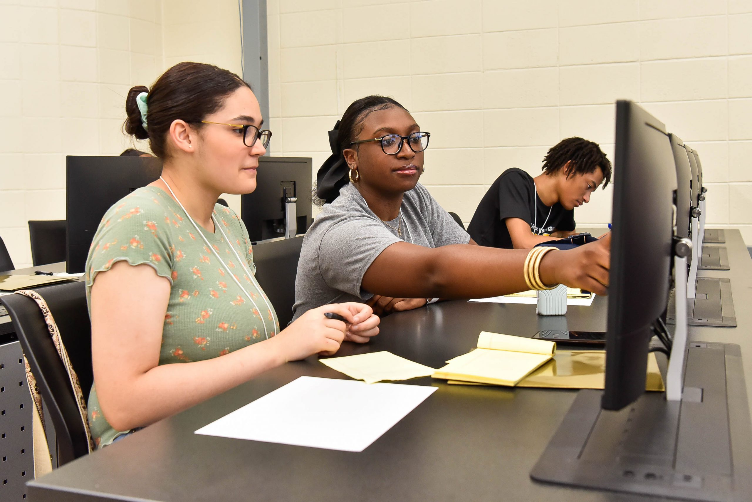 Grambling State News: High School Students Gain Cybersecurity and Cyberthreat Expertise at Computer Science Camp